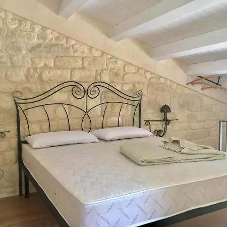 La Grotta Di Nonna Minicchia N 49 Vakantiehuis