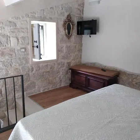 La Grotta Di Nonna Minicchia N 49 Vakantiehuis