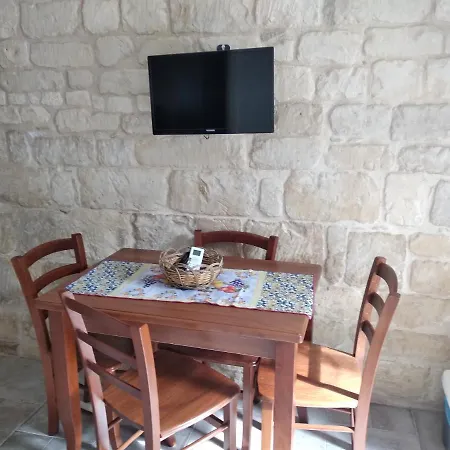 La Grotta Di Nonna Minicchia N 49 Holiday home Scicli